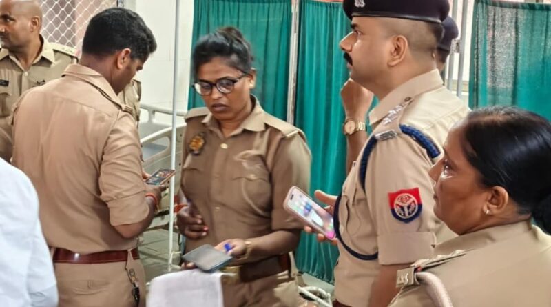 थाने के गेट पर महिला सिपाही की गोली लगने से मौत, गले को चीरते हुए सिर से निकली बुलेट; आत्महत्या या हादसा, जांच जारी