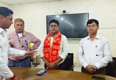 गोंडा में TSCT ने 8 शिक्षकों को दिए कन्यादान सहयोग के चेक, कुल 4.08 लाख रुपये की मदद