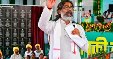 झारखंड में आशा और आंगनबाड़ी सेविका-सहायिकाओं को बड़ा तोहफा! परिवार को मिलेगा 15 लाख तक का कैशलेस इलाज, जानें कब लागू होगी योजना